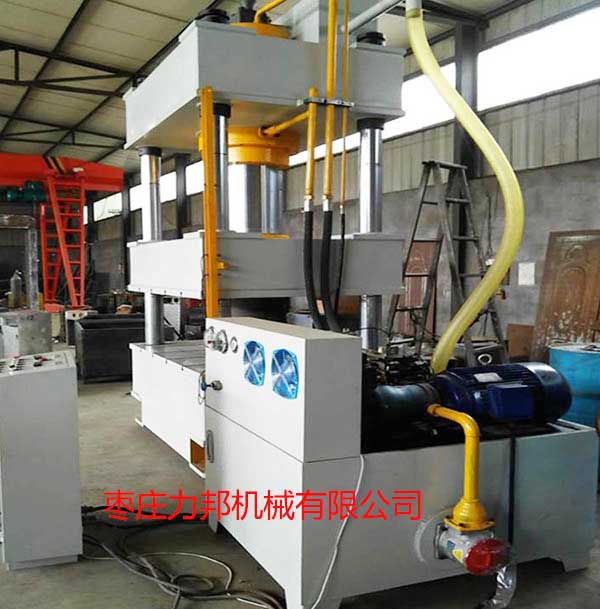 500吨撸撸午夜视频实物图