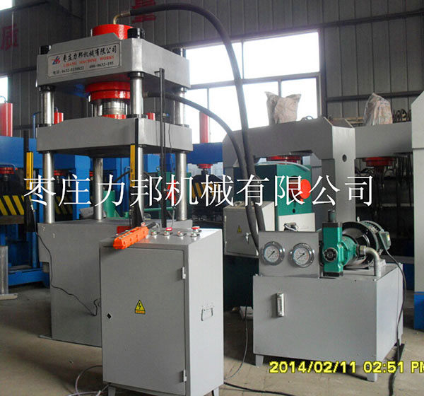 80吨三梁撸撸午夜视频实物图